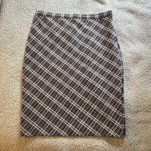 Ann Taylor Petite Ponte Knit Pencil Skirt Plaid Red Blue size 10